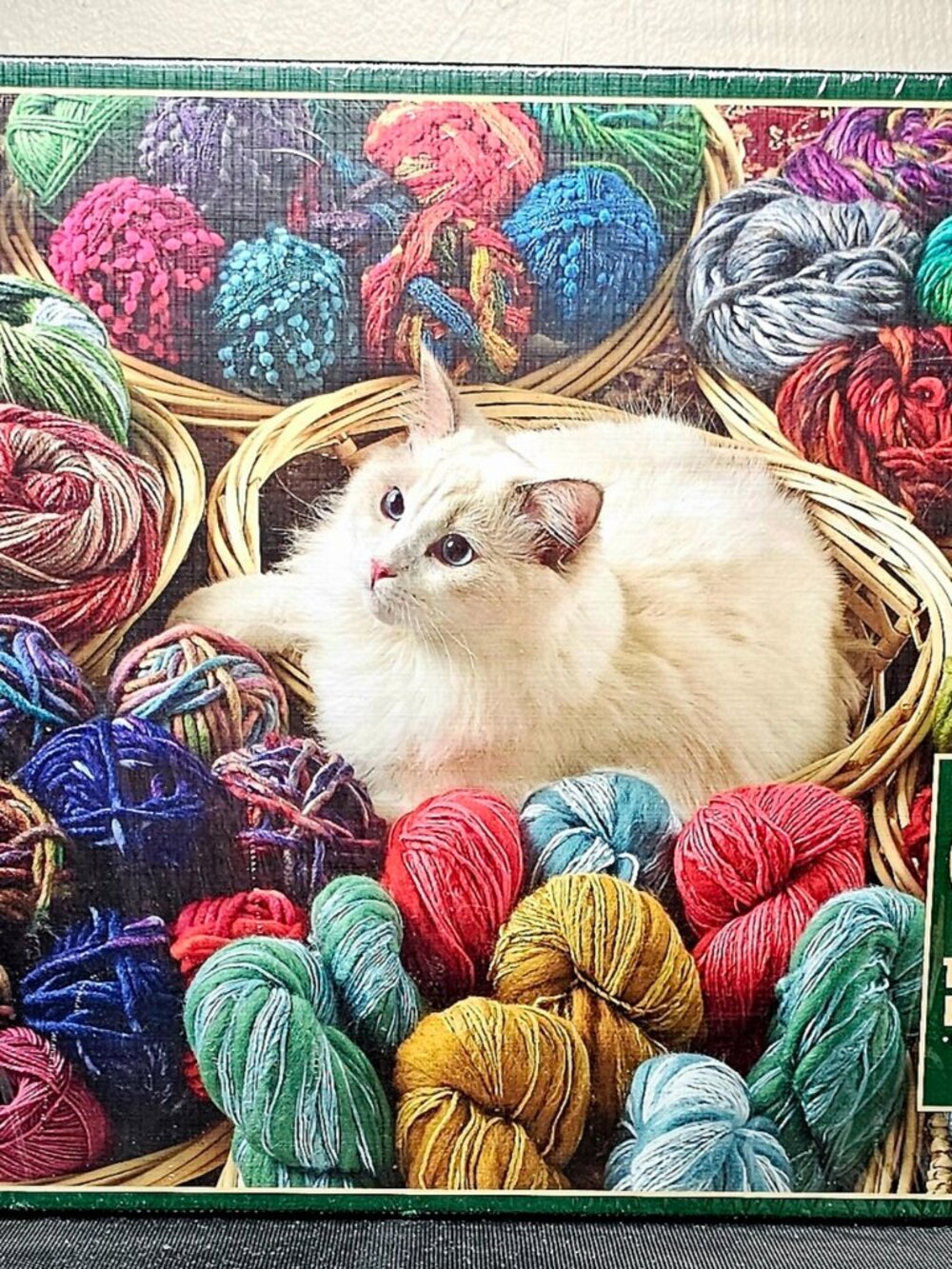 Cobble Hill 1000 Piece Fur Ball Kitty Cat Jigsaw Puzzle New Sealed In Box